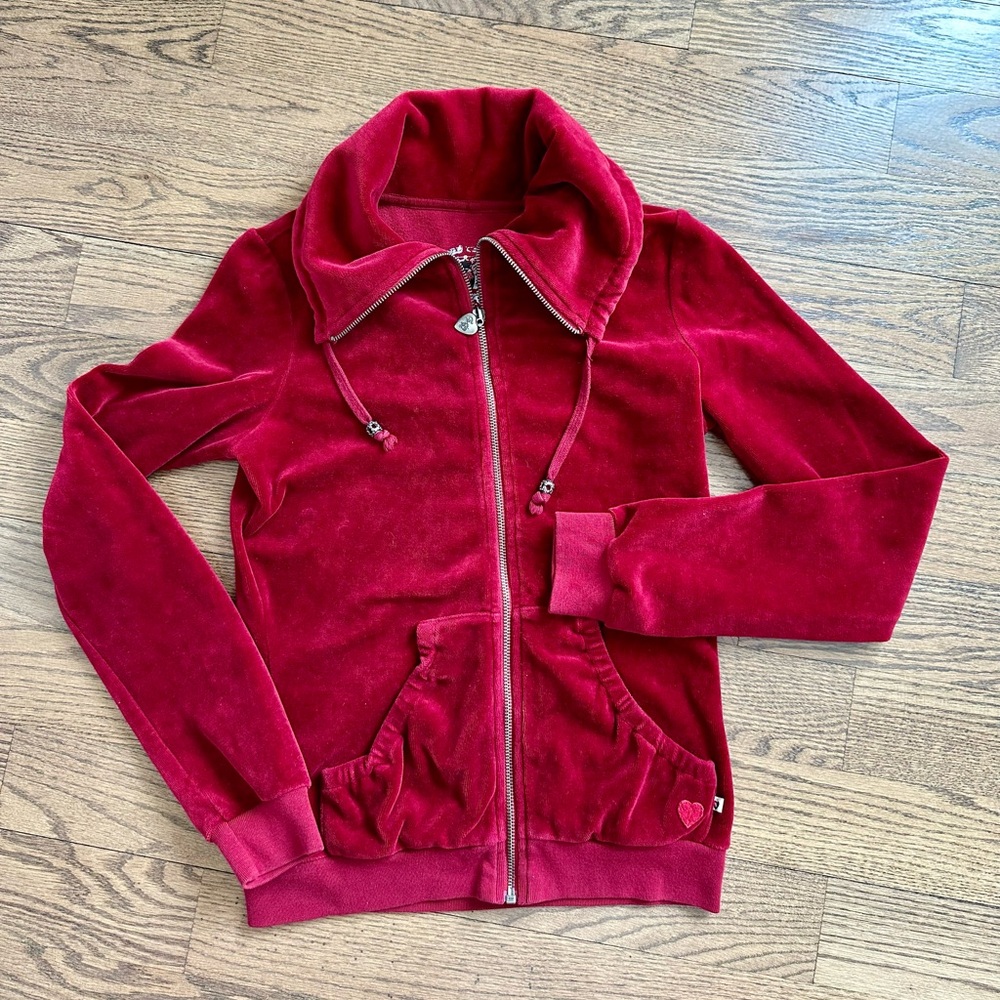 Red Velour Twisted Heart Zip-Up Gorgeous!!!